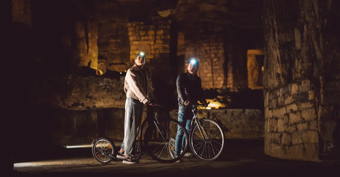 Steppen door de Gemeentegrot Valkenburg  -waar geschiedenis en avontuur samenkomen